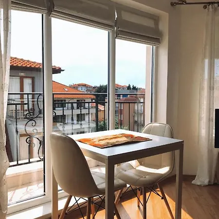 Livia Boutique 4* Ravda