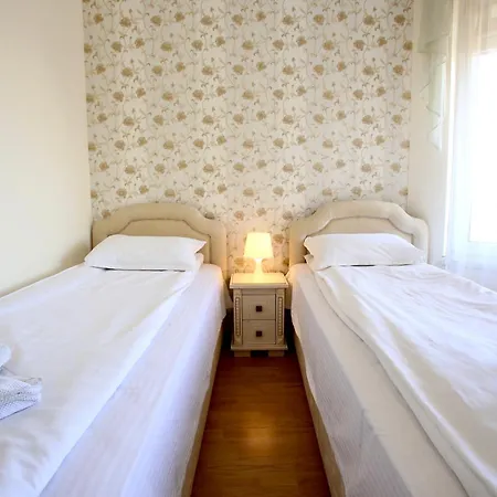 Livia Boutique Aparthotel