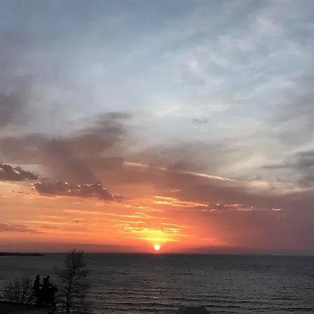 Livia Boutique 아파트호텔 라브다